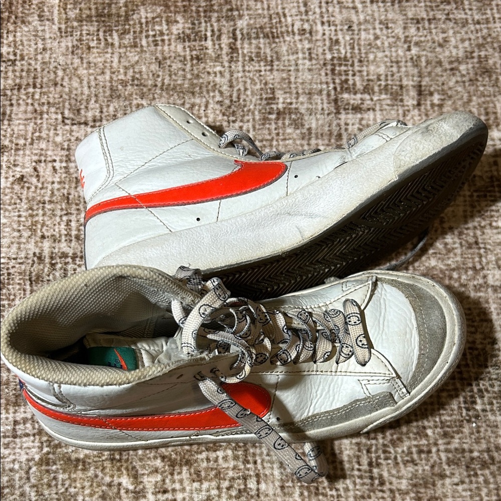 Nike White and Red High-Top Sneakers